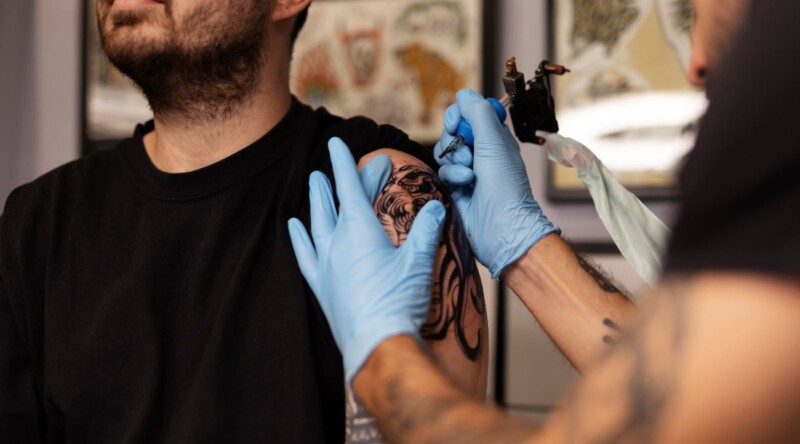 uczulenie-na-tatuaz